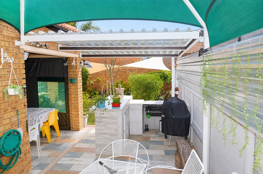 2 Bedroom Property for Sale in Doringkruin North West